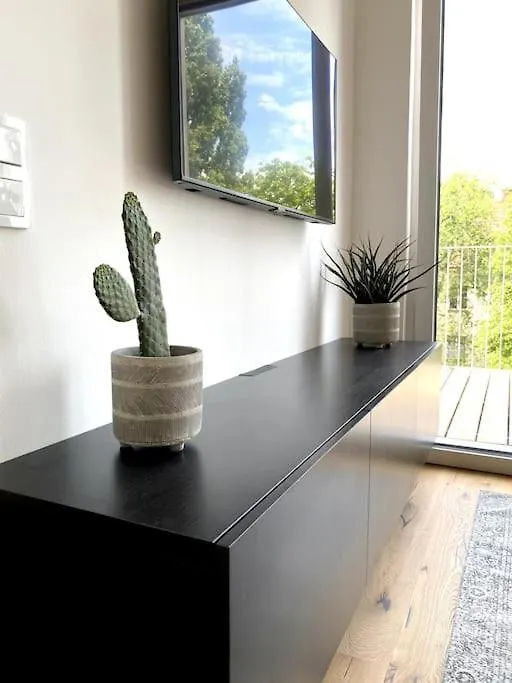 Rooftop Apartment With Terrace & Ac - Self Check-In Vienna